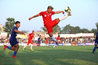 थ्री स्टार क्वाटरफाइनलबाटै बाहिरियो